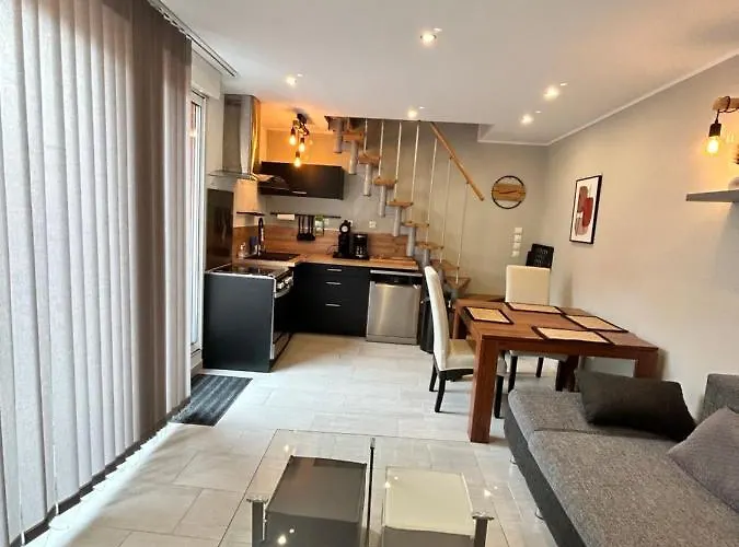 Louvre 2 Hébergement de vacances *